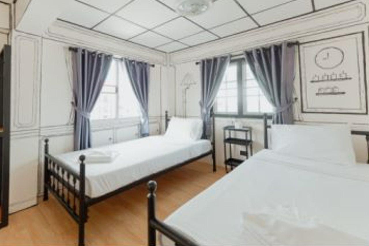 Roomquest Chiang Mai Tha Phae Kültér fotó