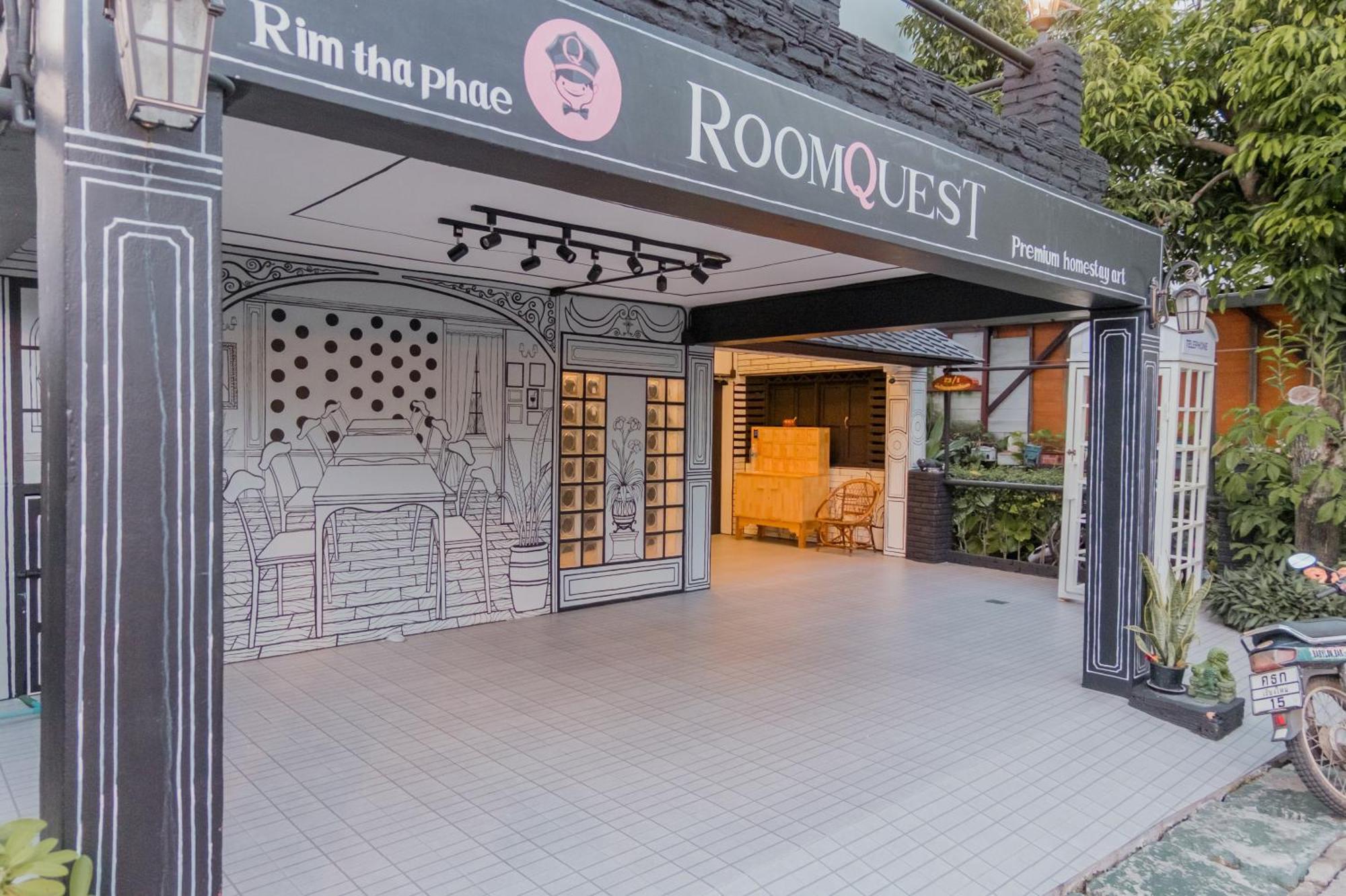 Roomquest Chiang Mai Tha Phae Kültér fotó